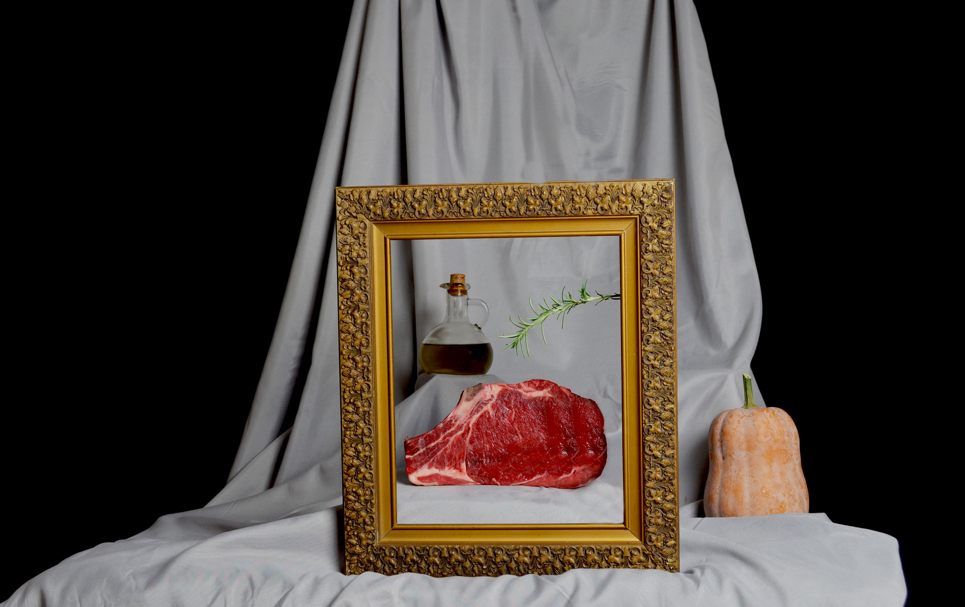 Segundo premio: Elena Garca-Carpintero, con su fotografa  `El arte del chuletn`.
